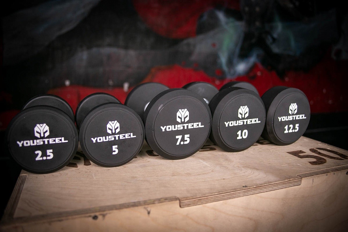 Гантель круглая PU-полиуретановая 25 кг YouSteel 1199_800